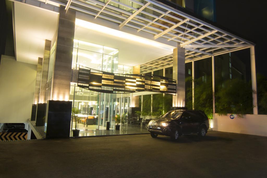 Hotel 88 Kopo Bandung By Wh Exterior photo